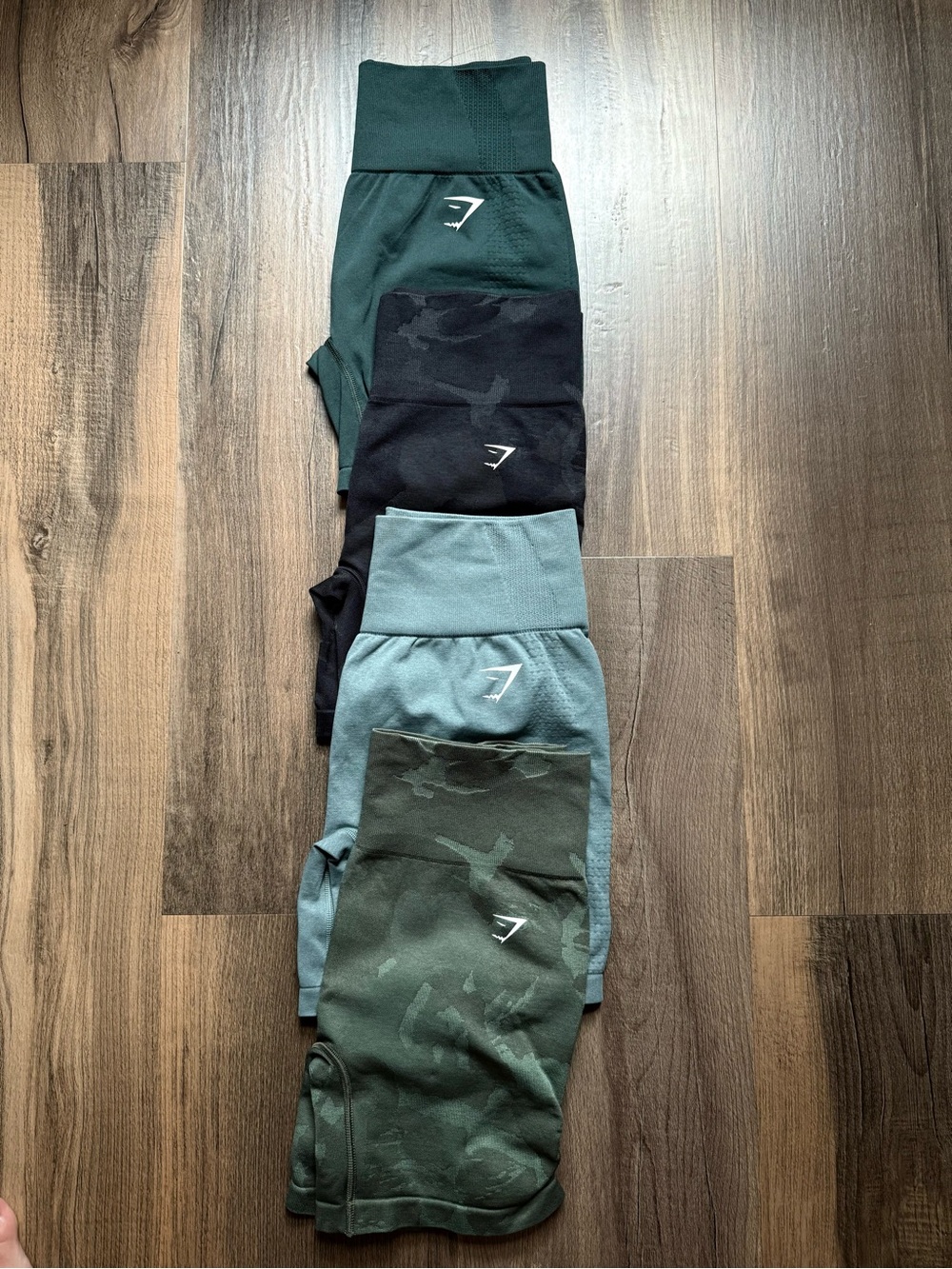 LOT OF 4 Gymshark Seamless Shorts